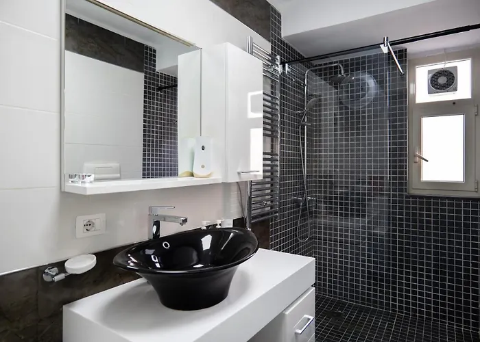 Enxhi's アパート ティラナ